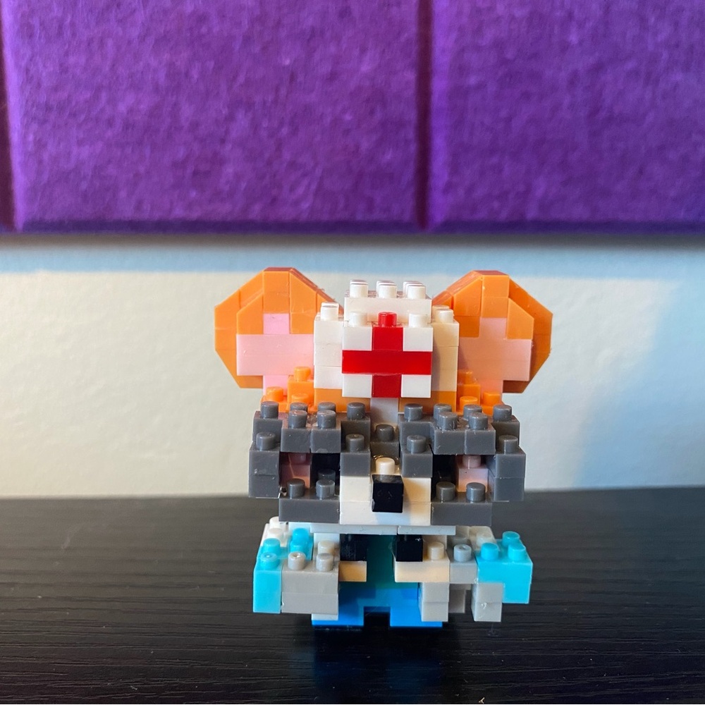 Block Building Mouse Doctor Toy
